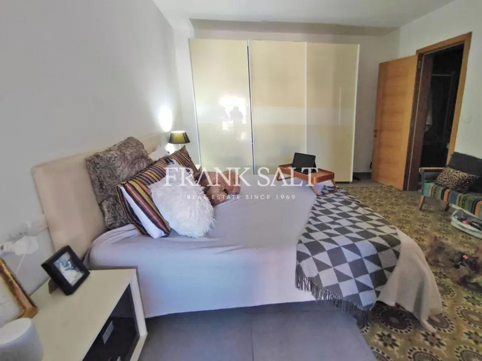 Swieqi, Duplex Apartment