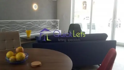 2 bedroom Penthouse to rent in Gzira