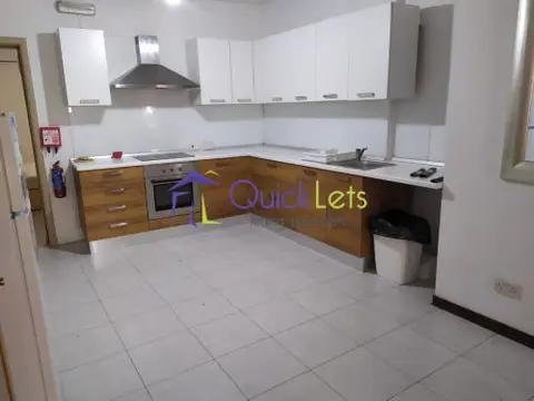 21 bedroom Block to rent in Sliema