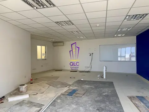 Office to rent in Mosta