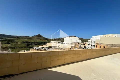 2 Bedroom Apartment For Sale in Gozo - Marsalforn