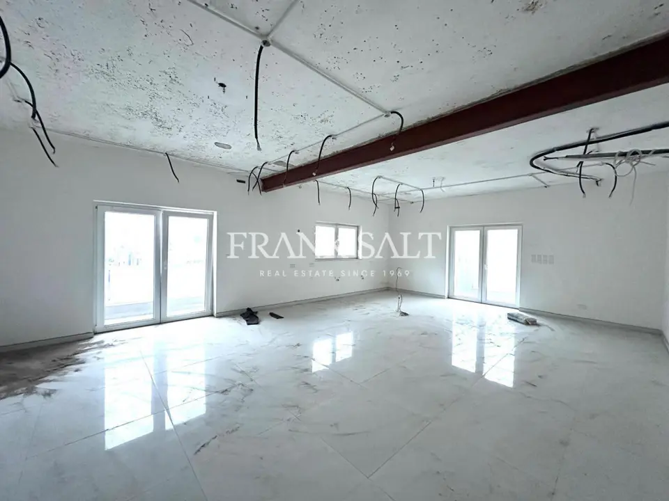 Qormi Finished Apartment