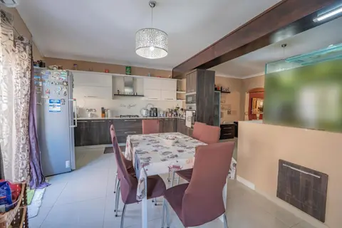 3 Bedroom Maisonette For Sale in Zabbar