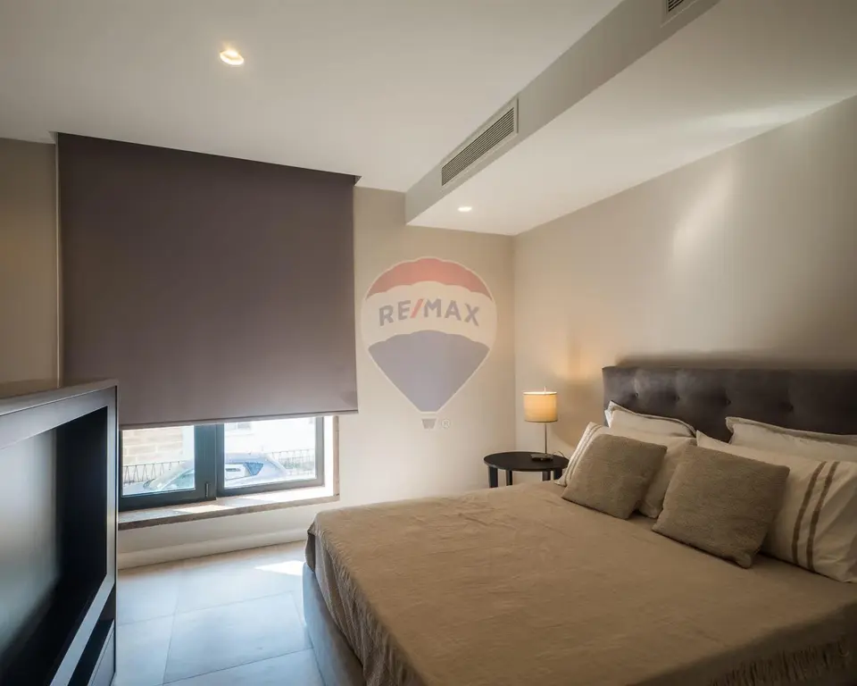 2 bedroom Maisonette to rent in St Julian's