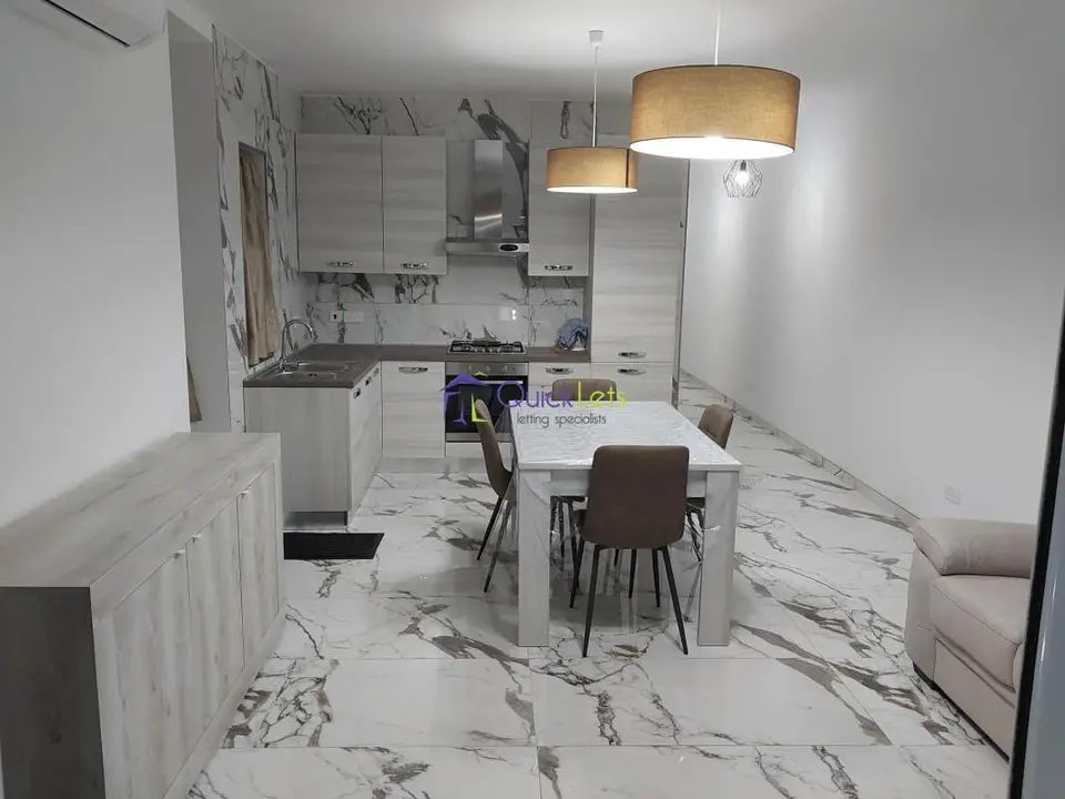 3 bedroom Penthouse to rent in Qawra