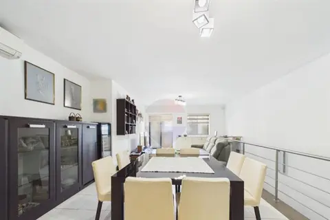 3 Bedroom Maisonette For Sale in Xghajra