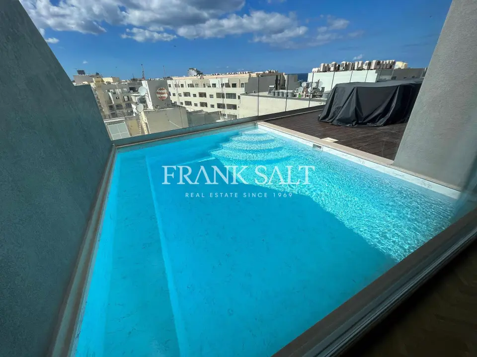 Sliema, Penthouse