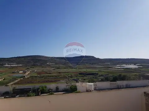 3 bedroom Apartment to rent in Mgarr