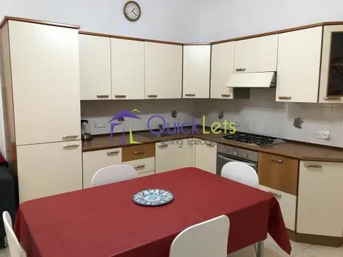 2 bedroom Apartment to rent in Gzira