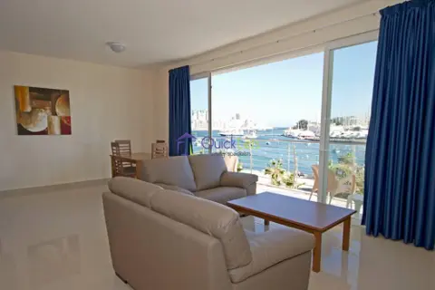 2 bedroom Apartment to rent in Gzira