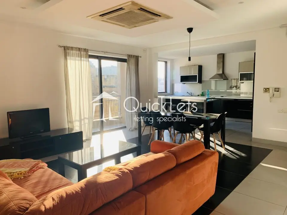 3 bedroom Apartment to rent in Sliema
