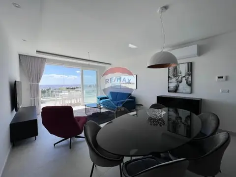 2 bedroom Penthouse to rent in Naxxar