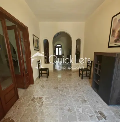 3 bedroom Terraced House to rent in Swieqi