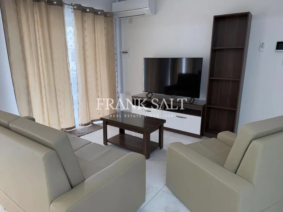 Marsascala, Apartment