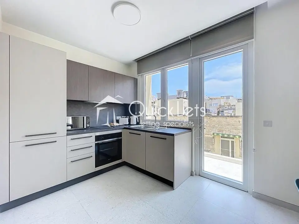 3 bedroom Apartment to rent in St. Julians
