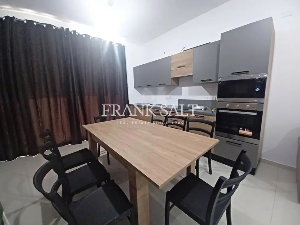 Qawra Furnished Apartment