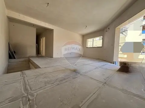 2 bedroom Maisonette for sale in Iklin