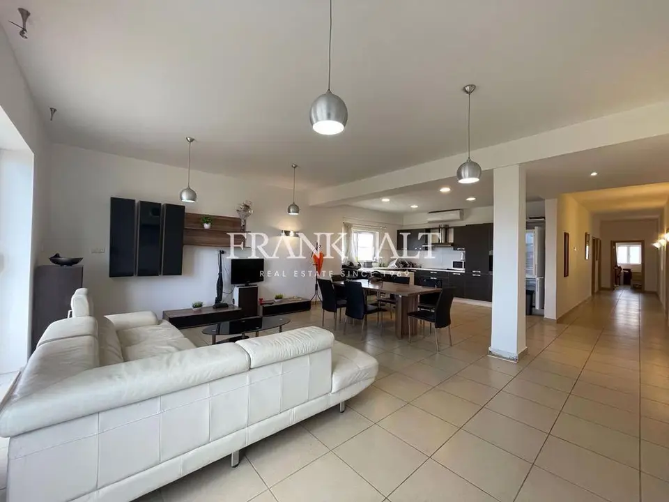 Swieqi, Apartment