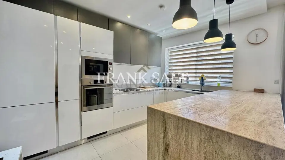 Swieqi, Apartment
