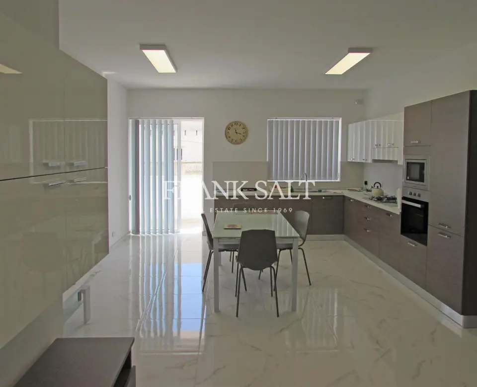 Mosta, Furnished Apartment