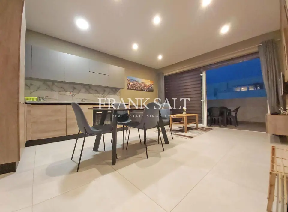 Sliema, Furnished Penthouse