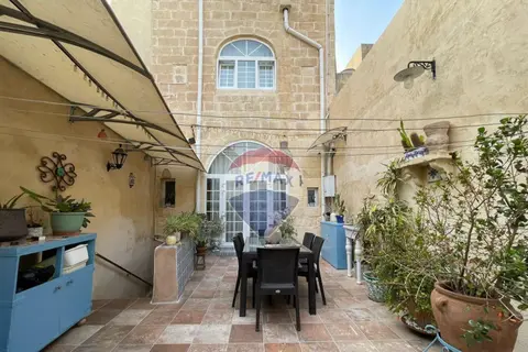 2 Bedroom House of Character For Sale in Zabbar