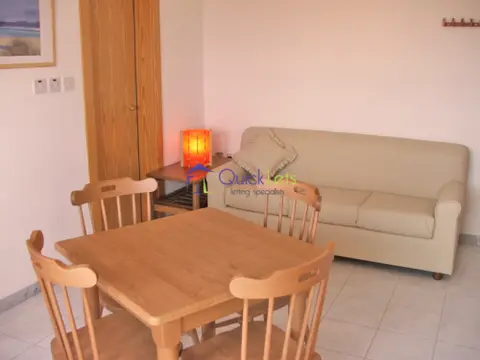 2 bedroom Penthouse to rent in Gzira