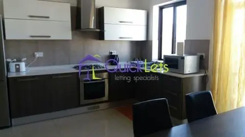 3 bedroom Apartment to rent in Birkirkara