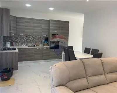 2 bedroom Penthouse to rent in Gharghur