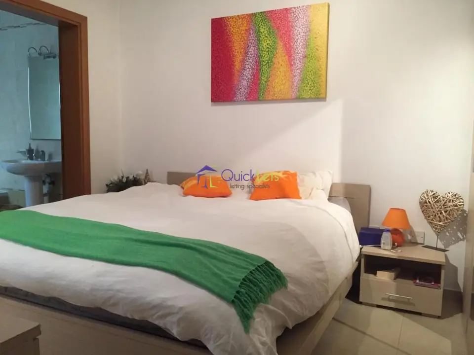 2 bedroom Apartment to rent in Gzira