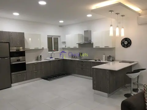3 bedroom Apartment to rent in Sliema