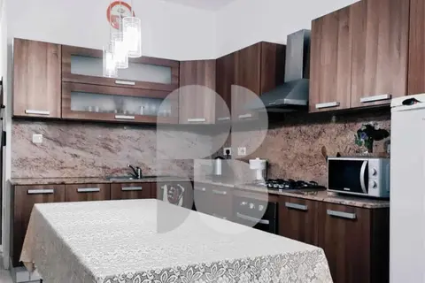 3 Bedroom Apartment To Rent in Zejtun