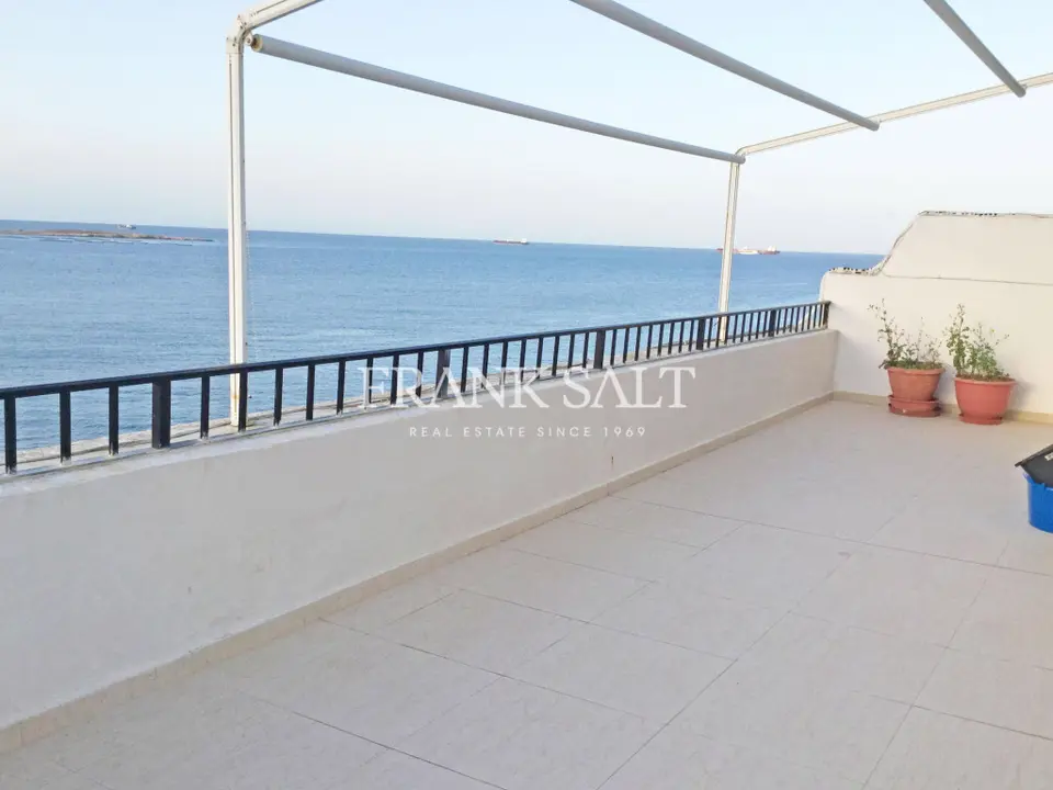 St Pauls Bay, Furnished Penthouse