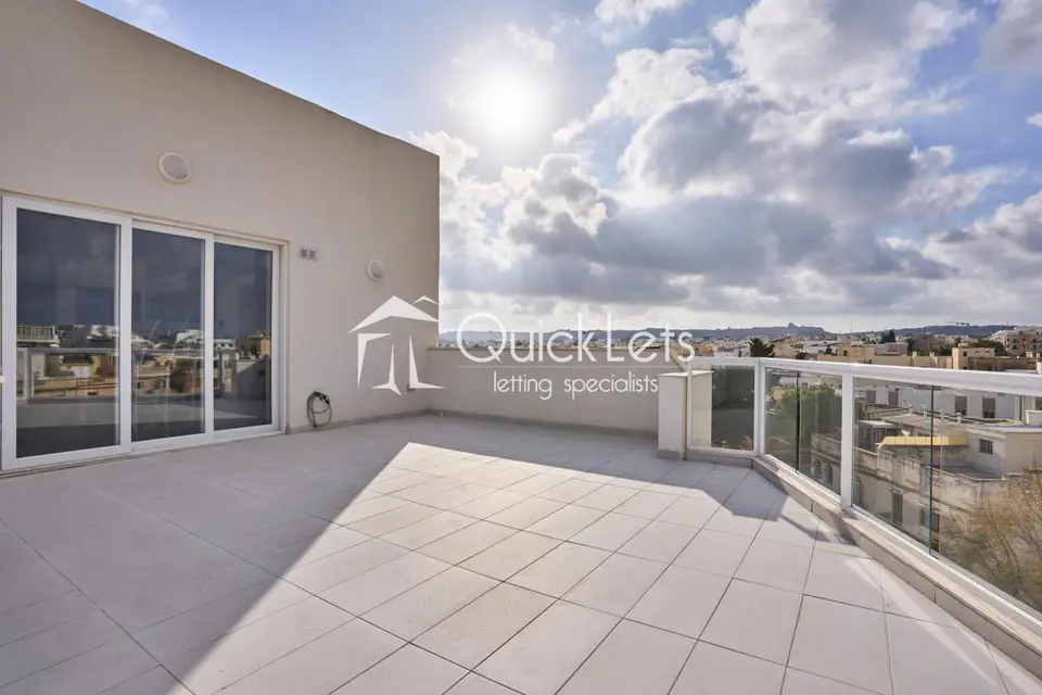 1 bedroom Penthouse to rent in Attard