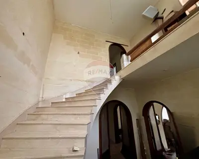 5 bedroom Villa Semi-detached for sale in Kappara