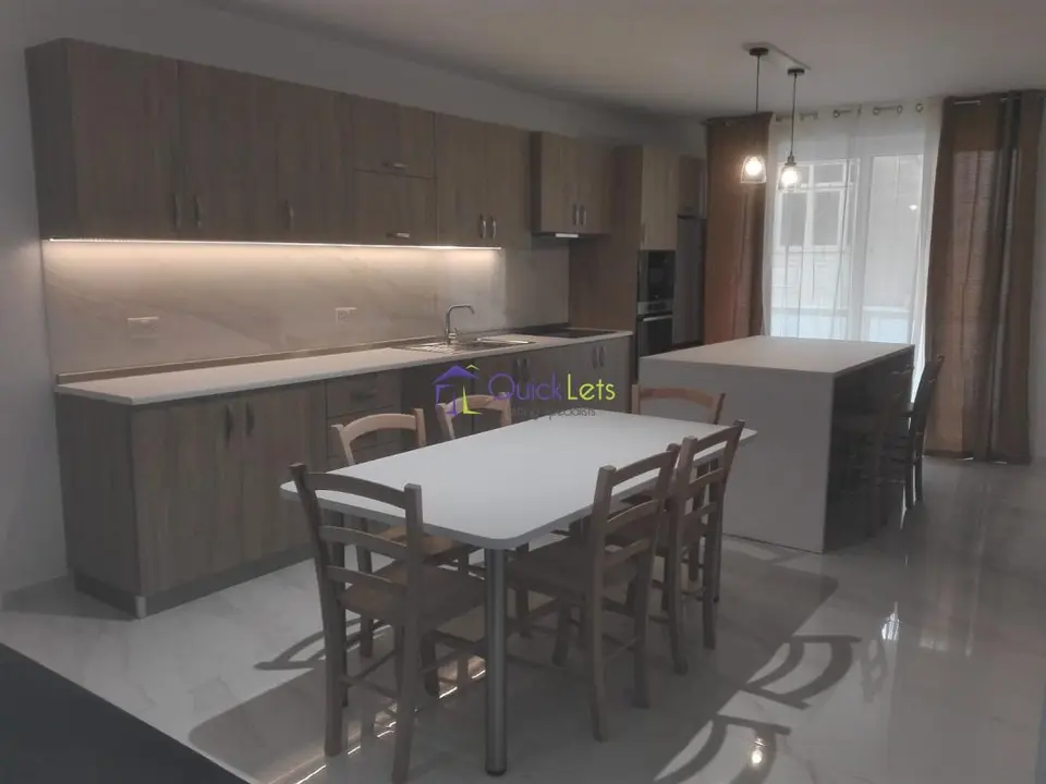 2 bedroom Apartment to rent in Zabbar