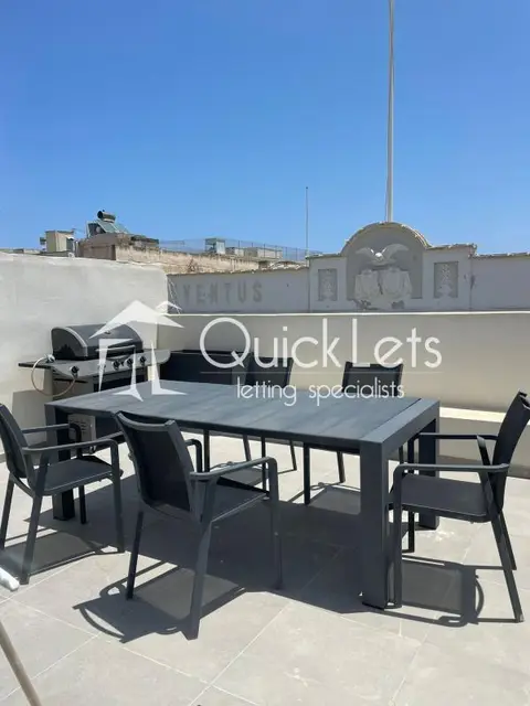 1 bedroom Penthouse to rent in Sliema