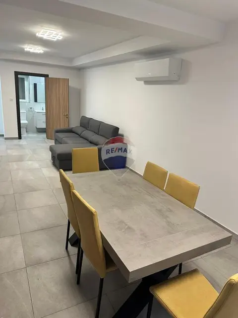 4 bedroom Maisonette to rent in Msida