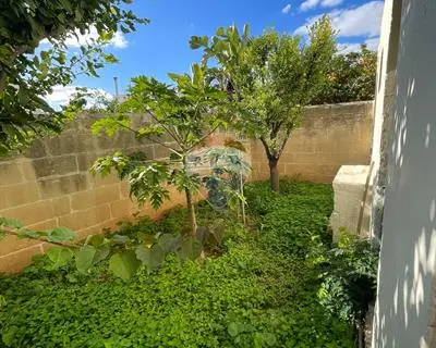 7 bedroom Villa Semi-detached for sale in San Gwann