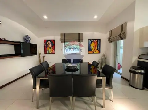2 bedroom Apartment to rent in Sliema