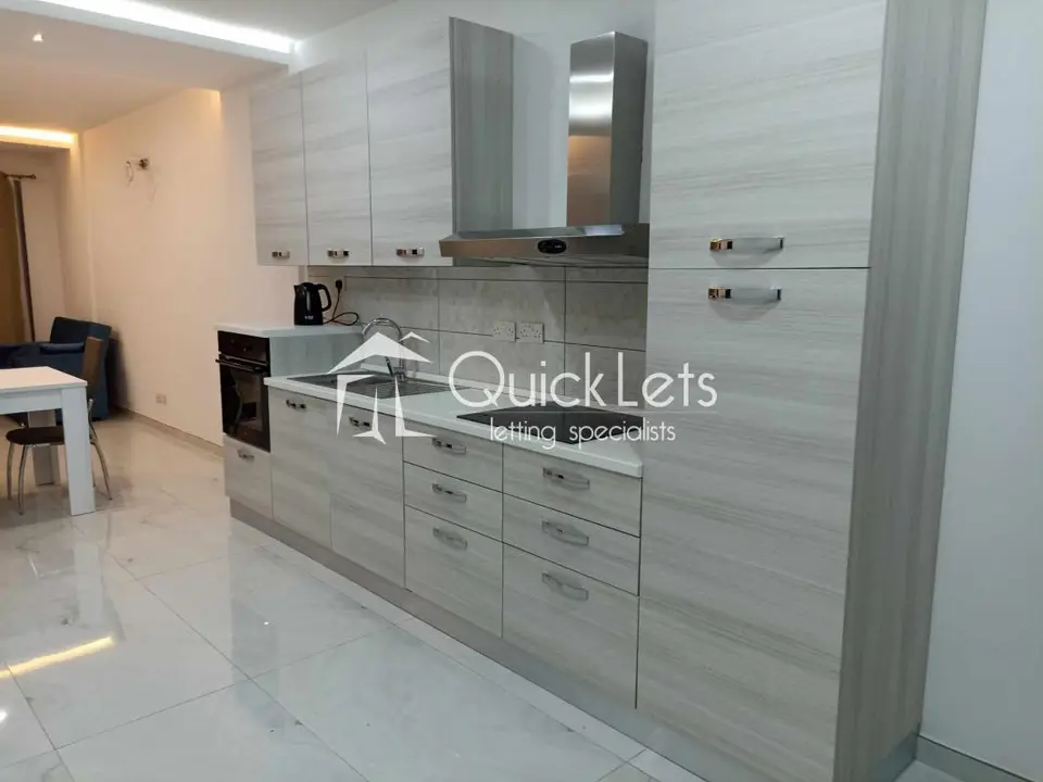2 bedroom Apartment to rent in Birkirkara