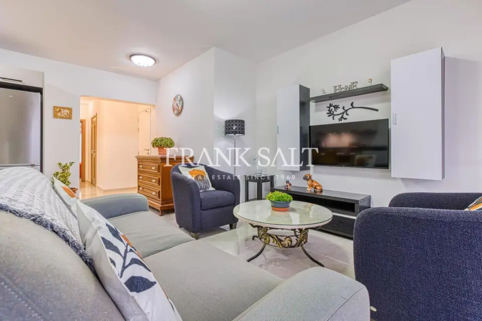 Pembroke Furnished Maisonette