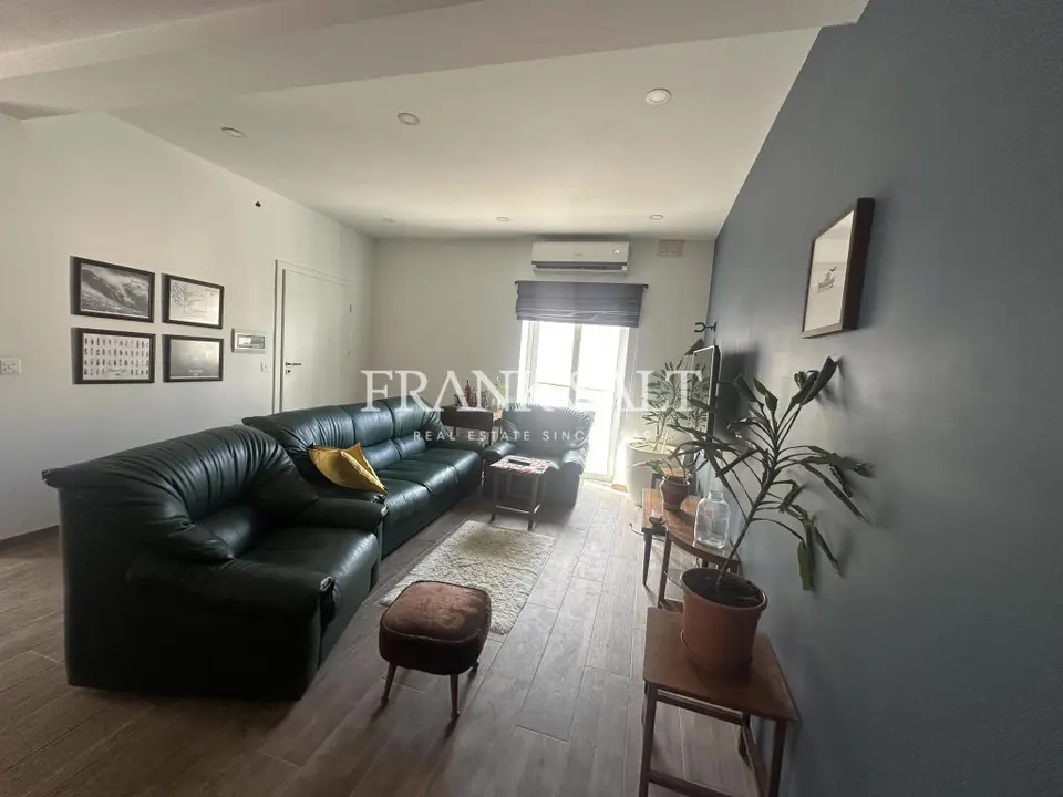 Marsascala, Furnished Elevated Maisonette
