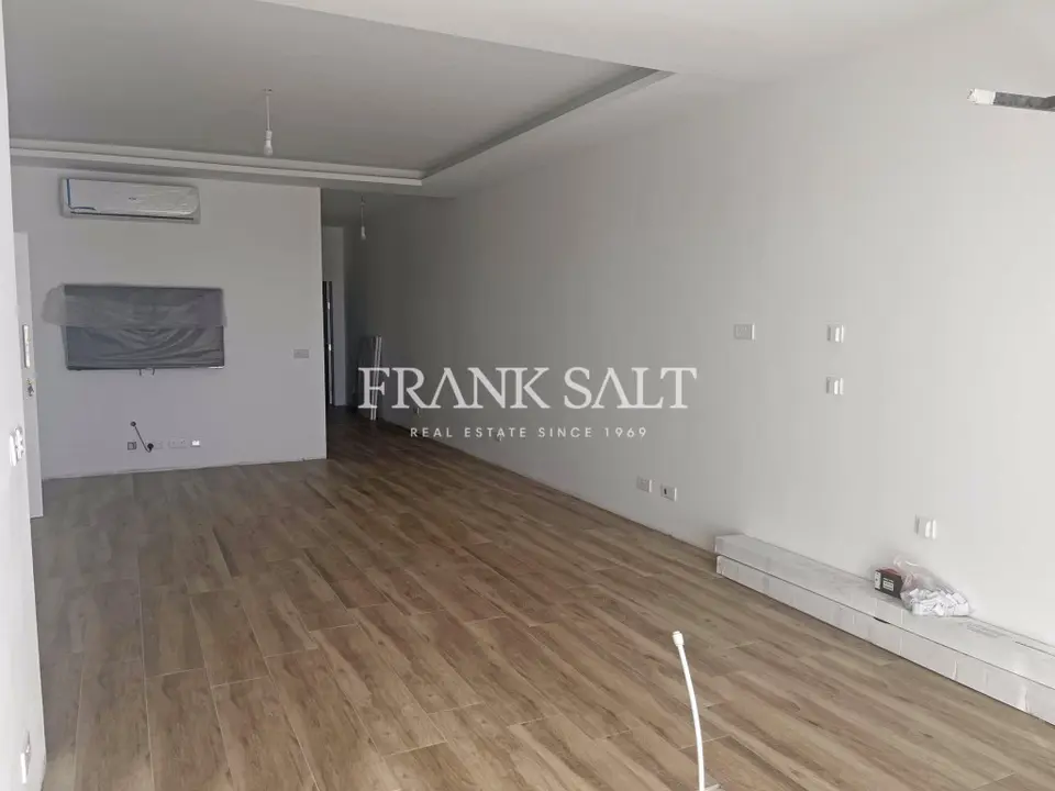 Gudja, Furnished Apartment