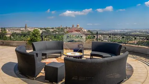 3 bedroom Penthouse to rent in Rabat
