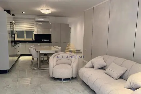 3 Bedroom Apartment For Sale in Sliema