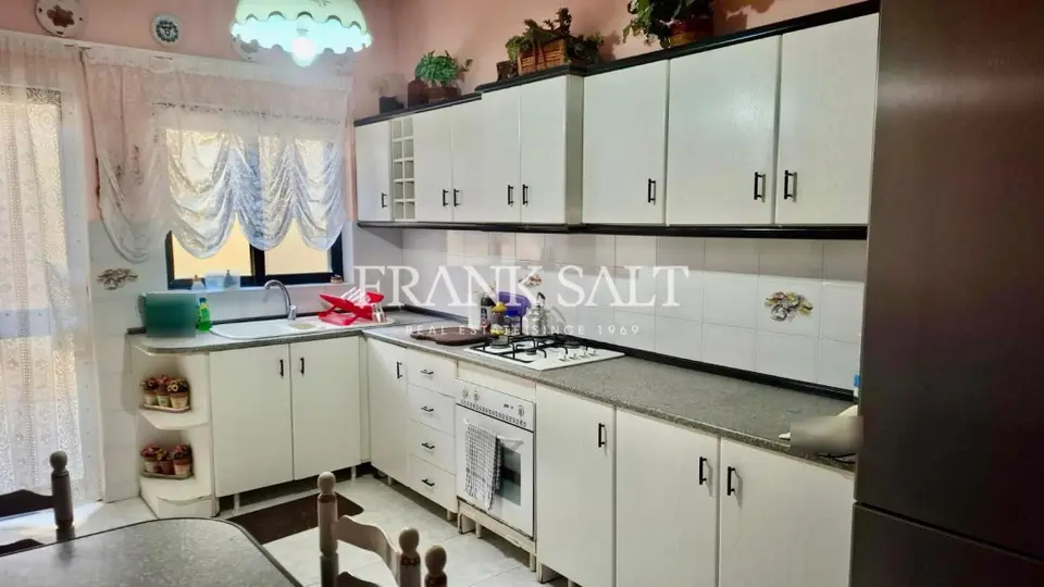 Zurrieq Furnished Houses