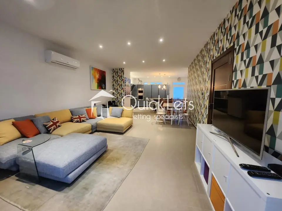 3 bedroom Penthouse to rent in Swieqi