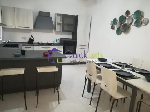 1 bedroom Room to rent in Pembroke
