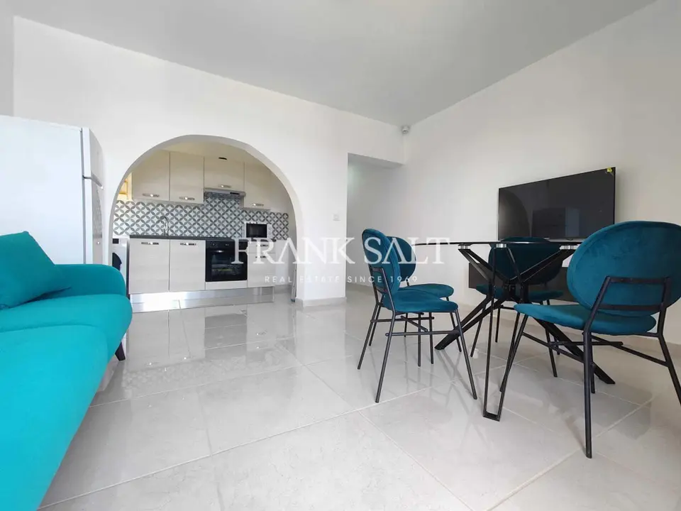 Qawra Furnished Apartment
